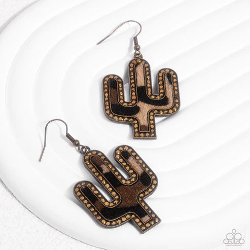 Western Worth - Brass Earring