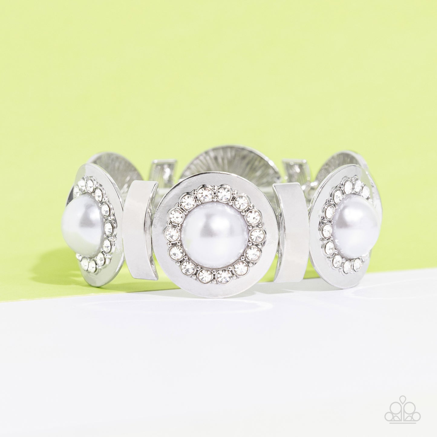 Summer Serenade - White Bracelet (LOP)