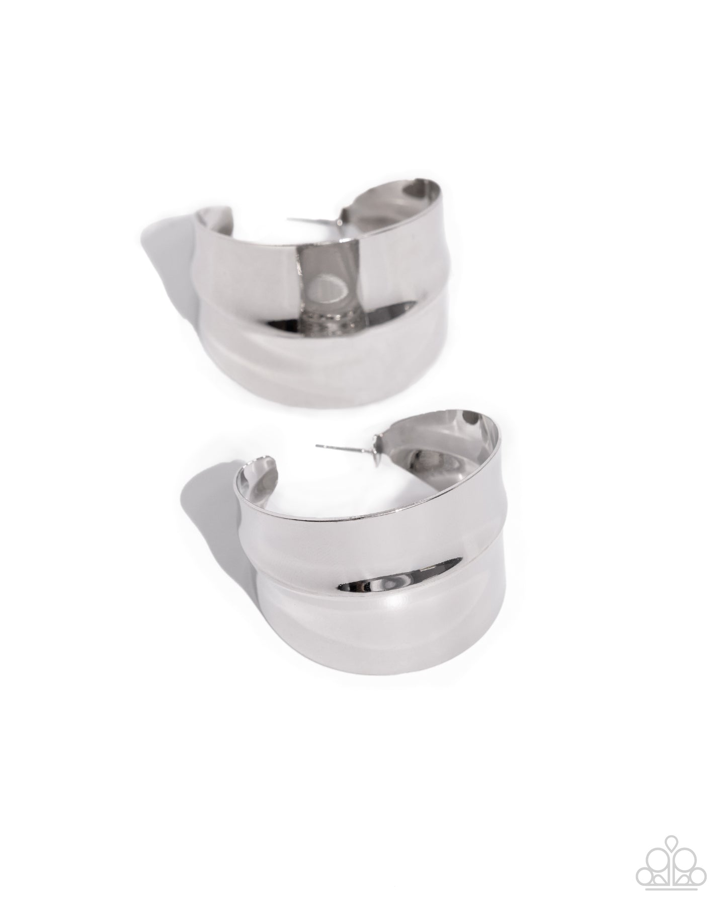 Antiqued Adventure - Silver Hoop Earring