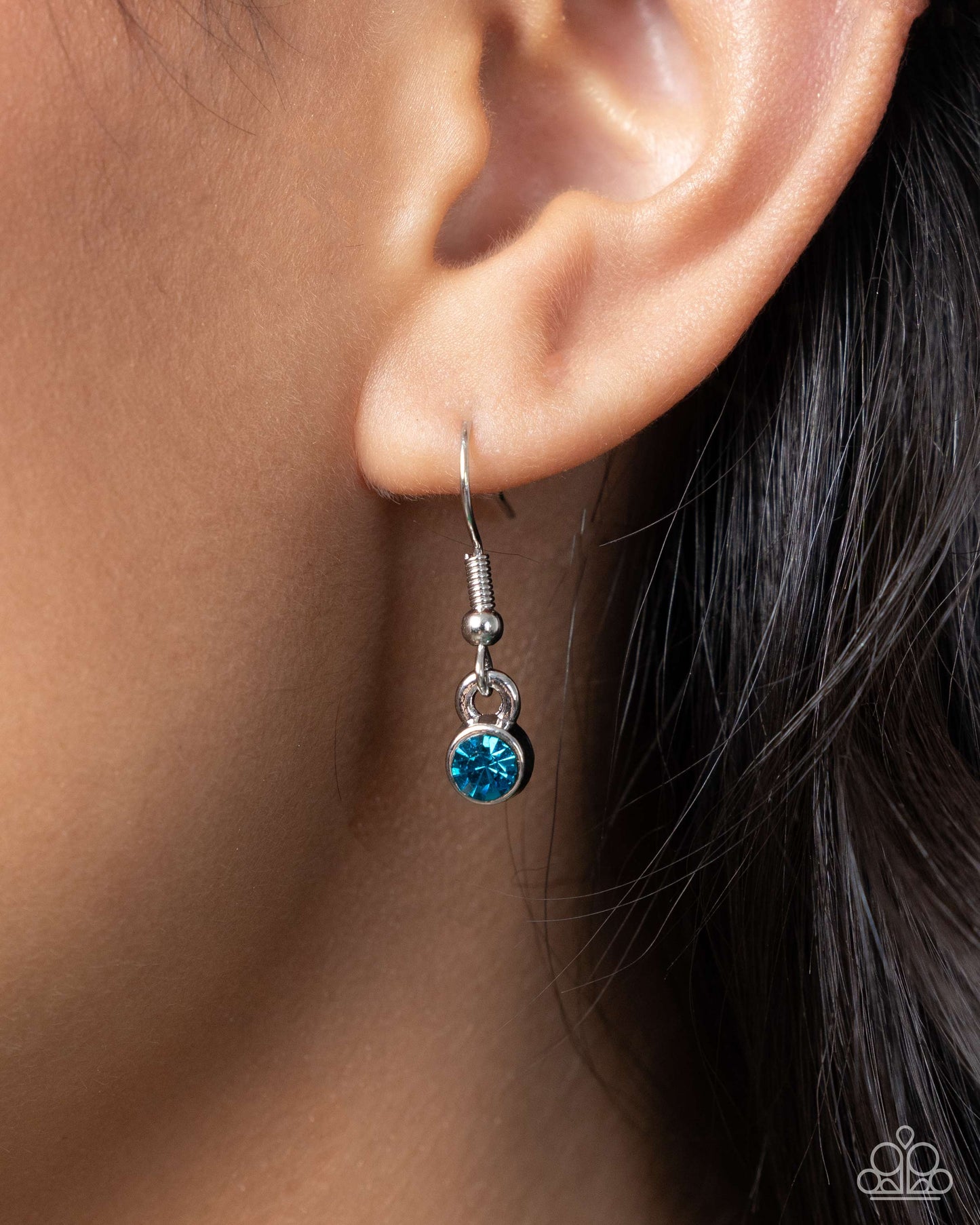 Complete Look! Affectionate Assist - Blue Necklace & Bracelet Set