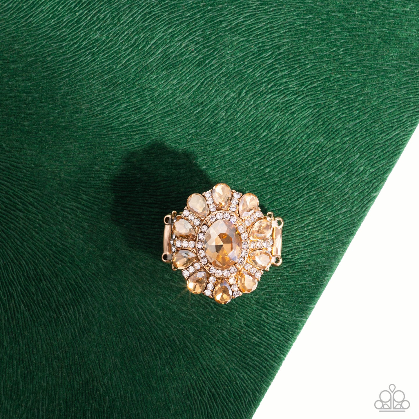 GLIMMER and Spice - Gold Ring 0178 (LOP)