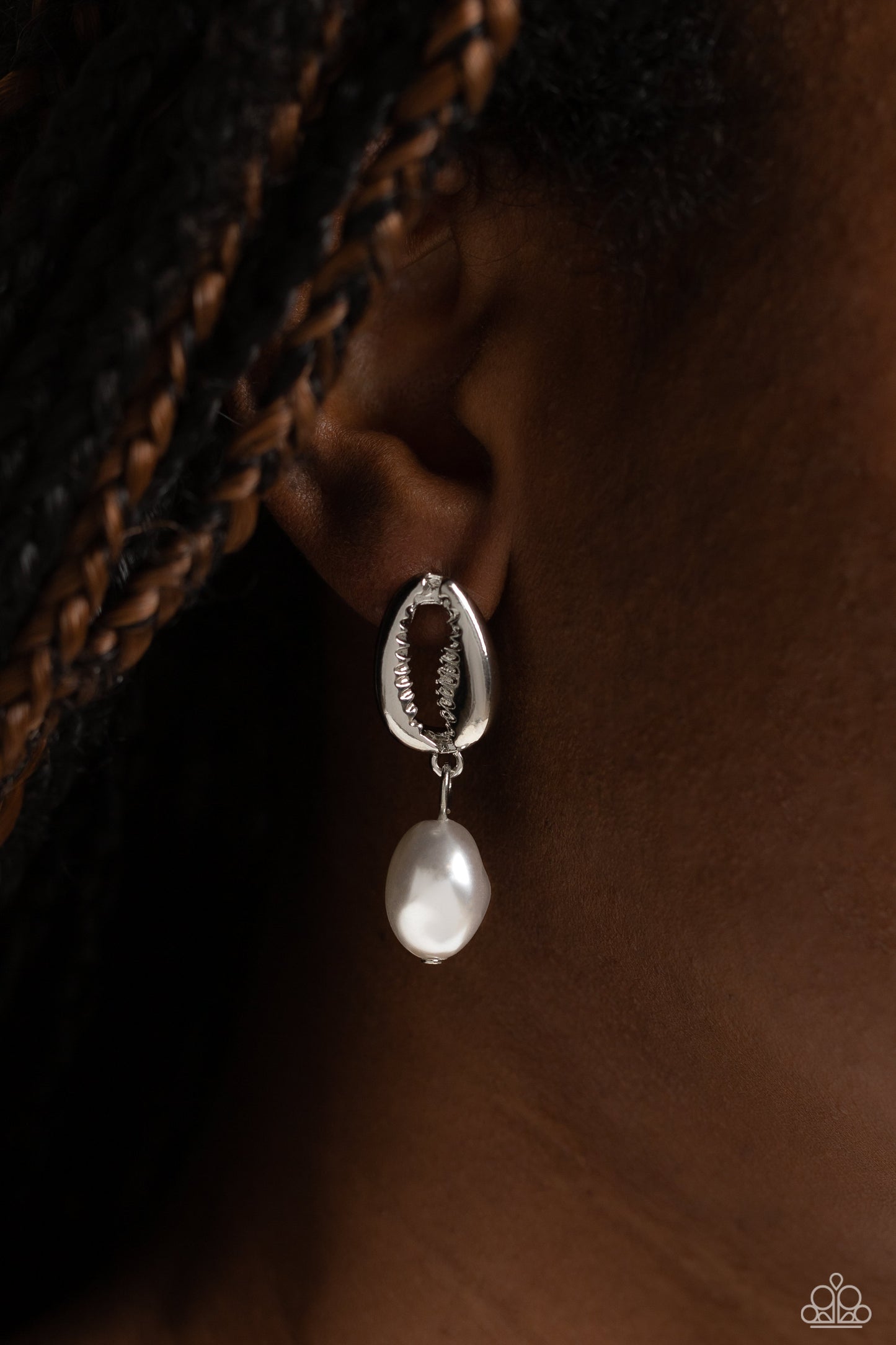 Im HAVANA Party - White Earring