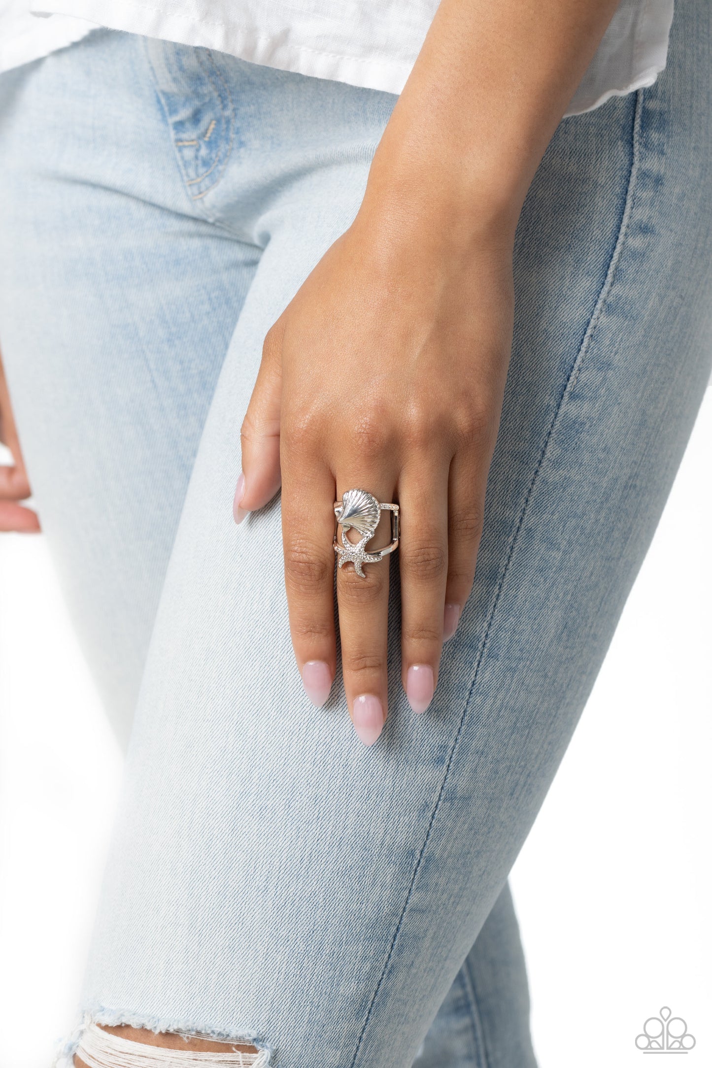 Seashell Showcase - Silver Ring 0170