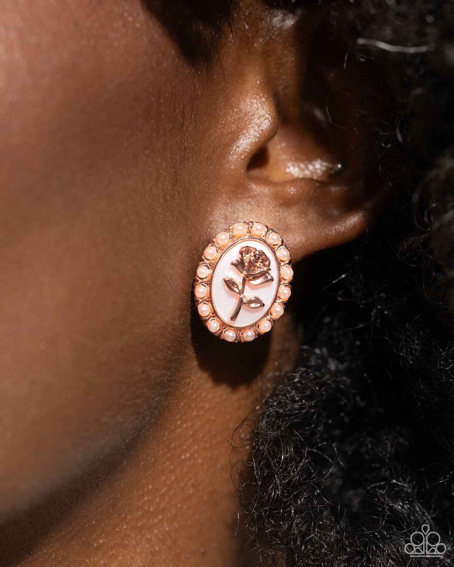 Rosy Relic - Copper Earring