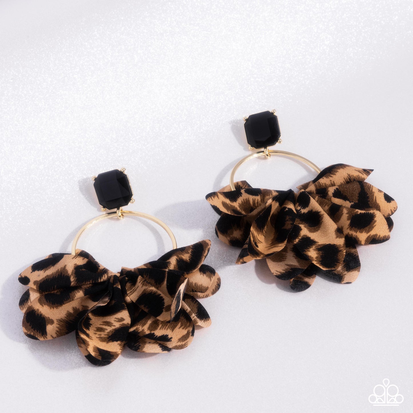 Charming Cheetah - Gold Earring (LOP 09-24)