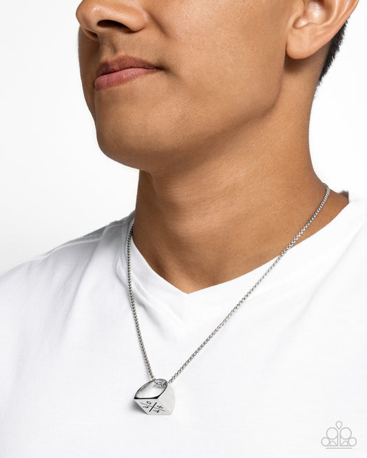 City Chase - Silver Urban Necklace