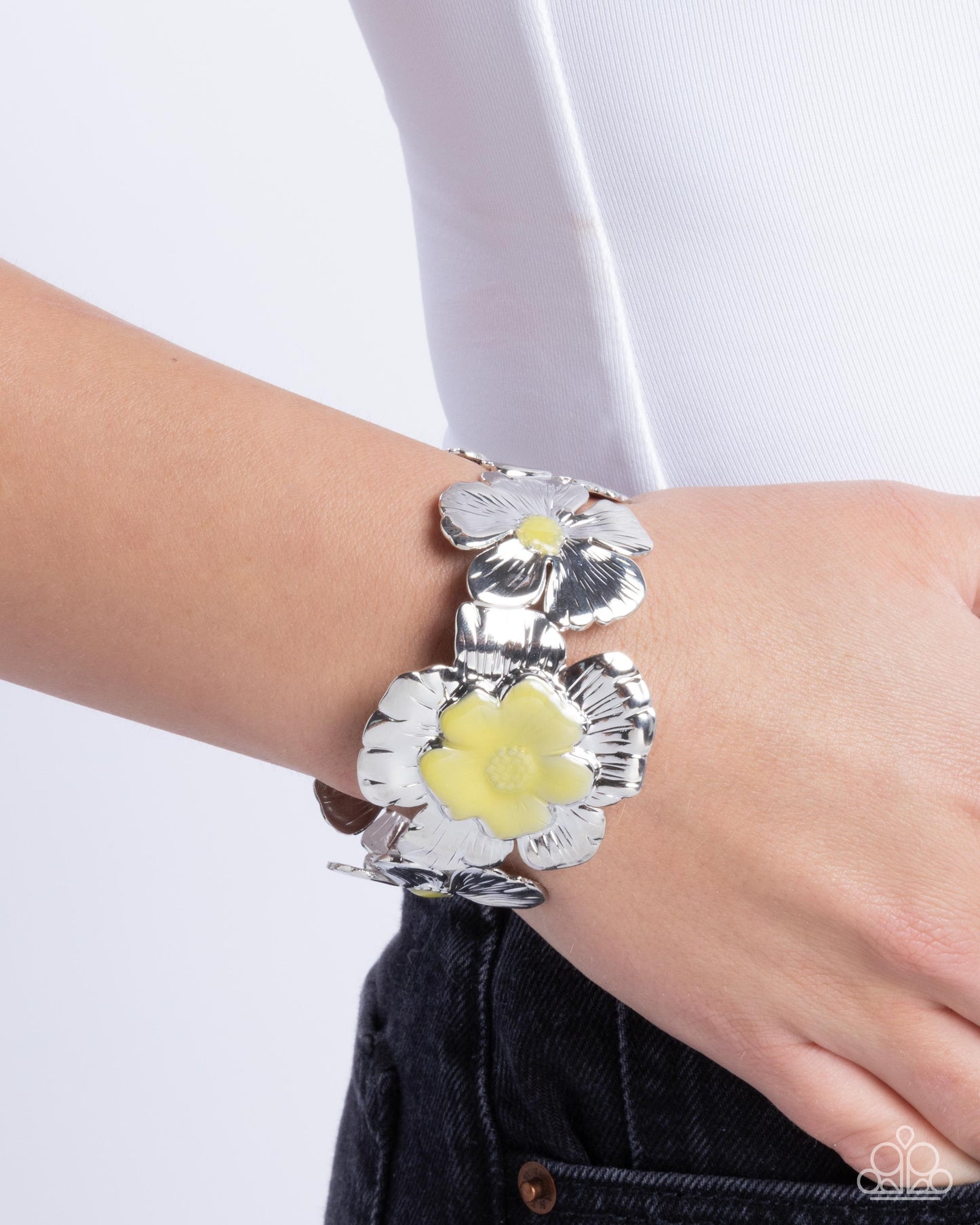 Floral Foundation - Yellow Bracelet