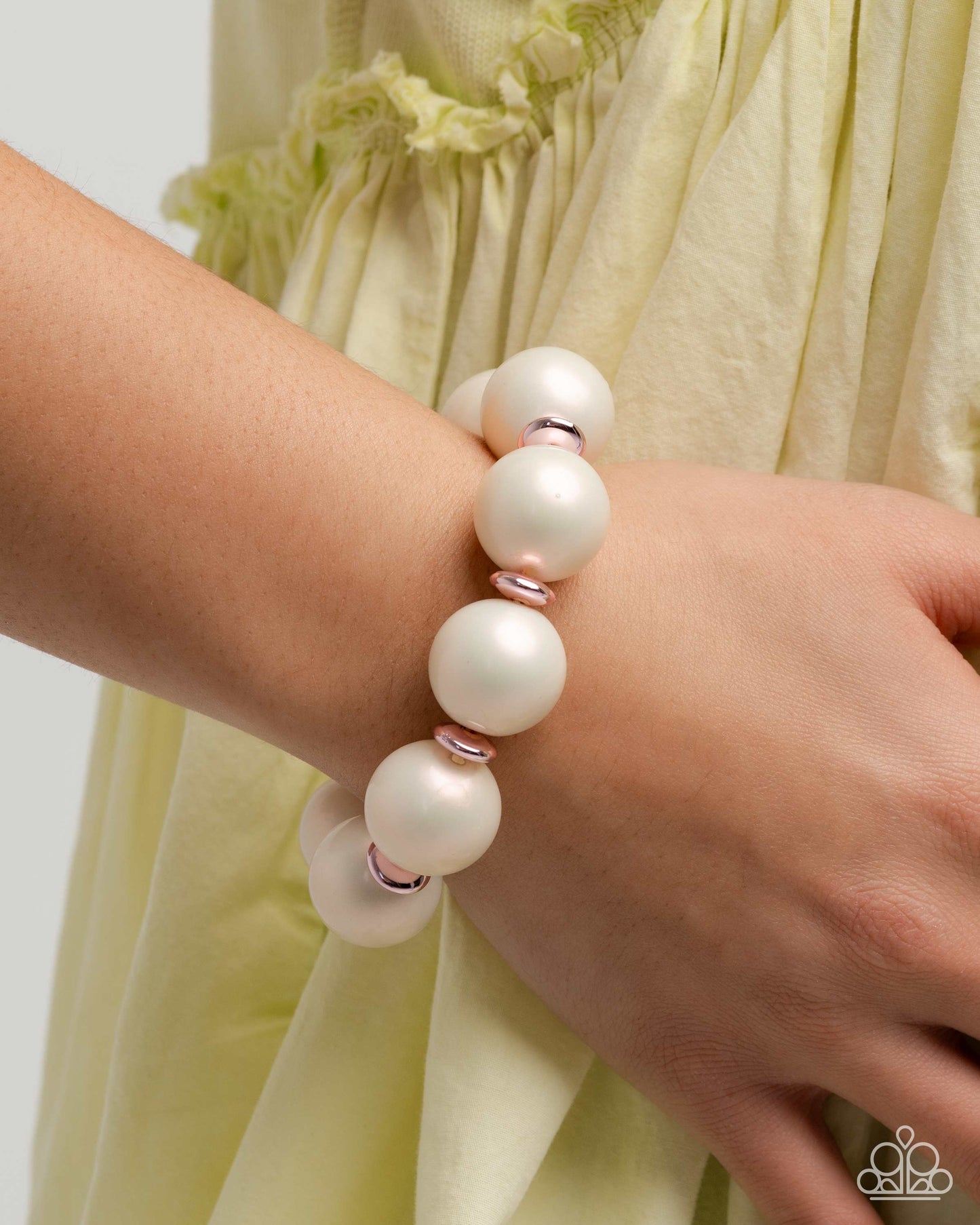 Pearl Platoon - Complete Look Necklace & Bracelet Set