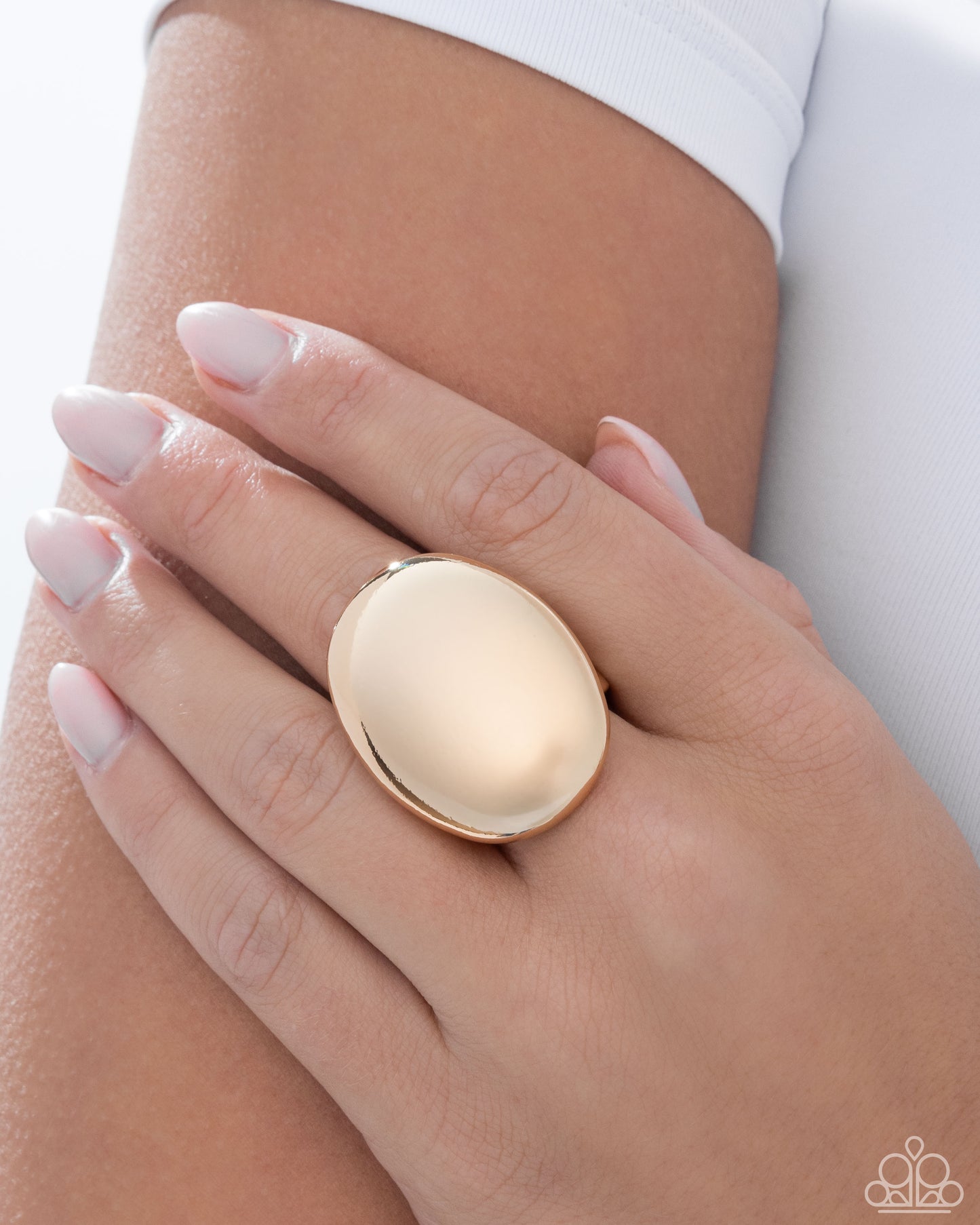 Omniscient Oval - Gold Ring