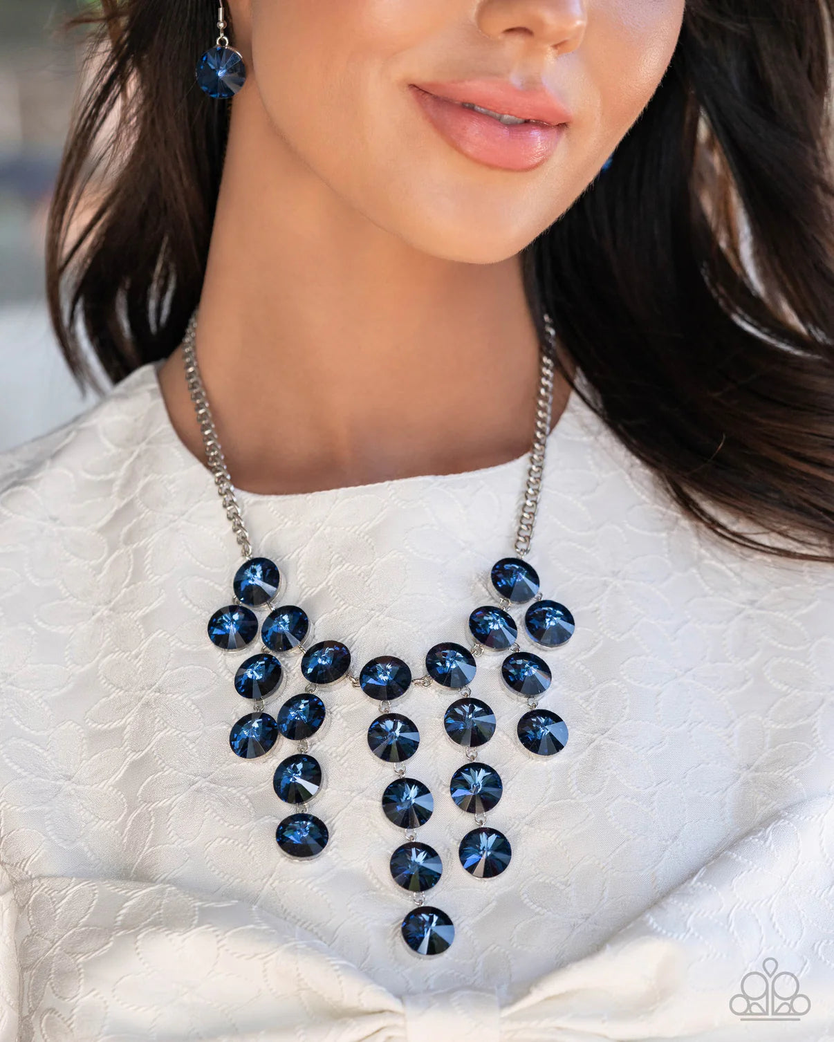 Spotlight Stunner - Blue Necklace "Exclusive Blockbuster 2024"