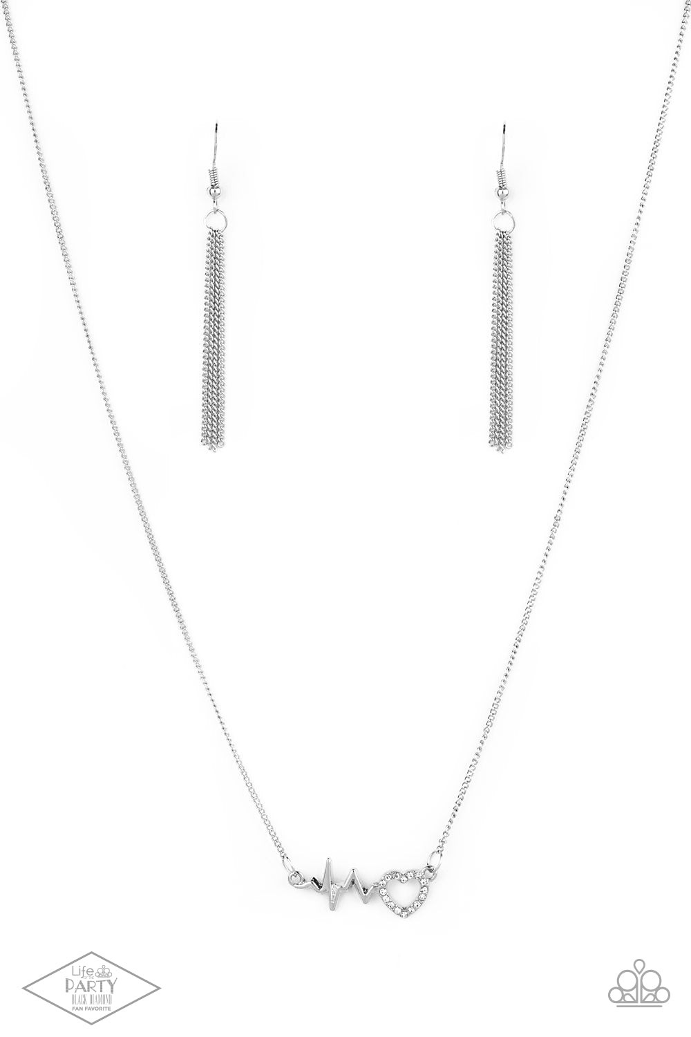 HEARTBEAT Street - White Necklace (LOP)