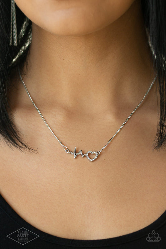 HEARTBEAT Street - White Necklace (LOP)