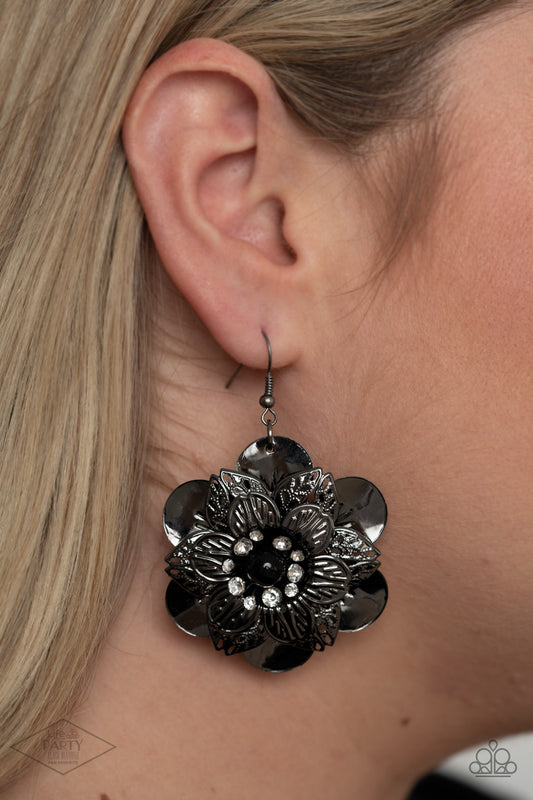 Midnight Garden - Black Earring (LOP)