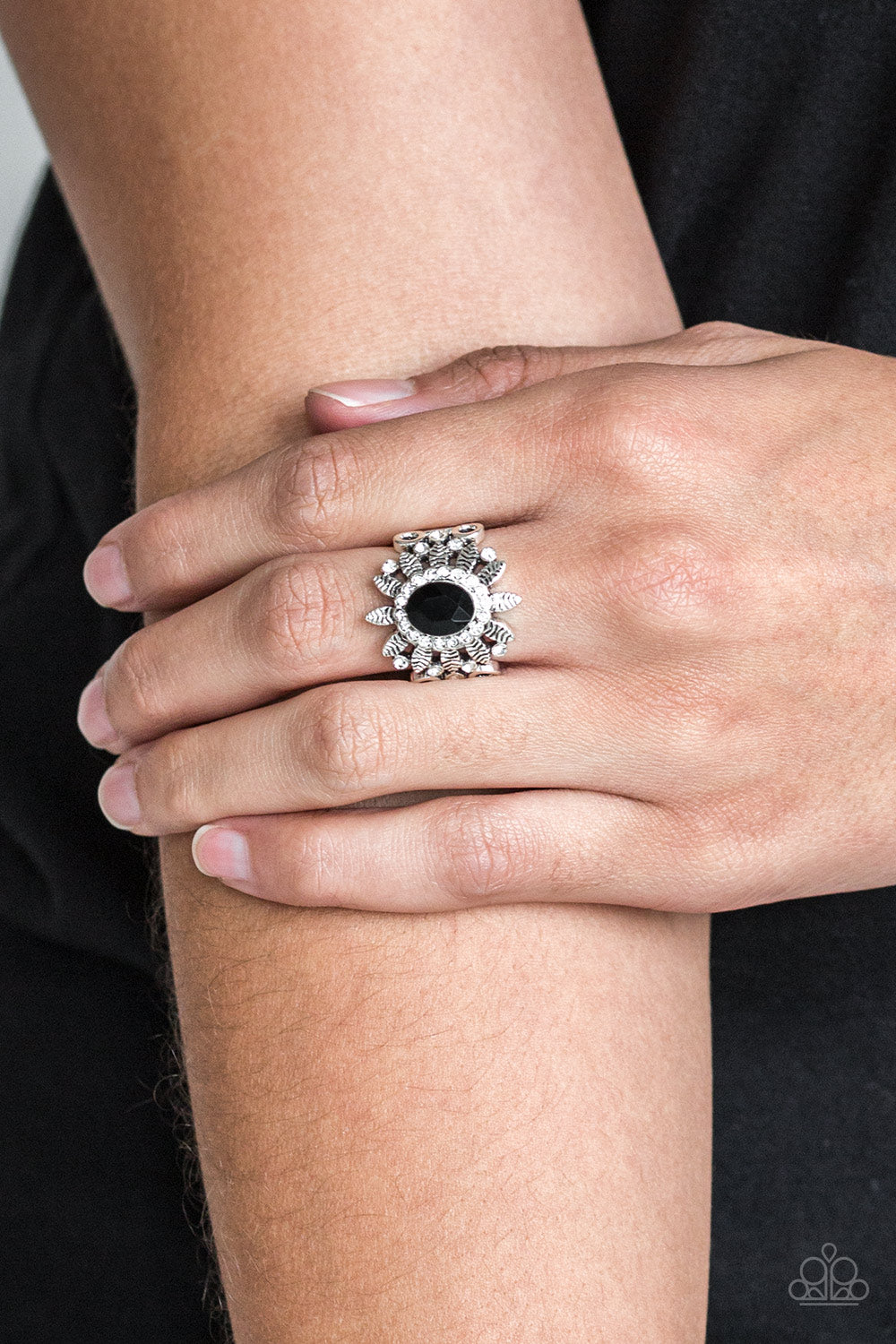 Burn Bright - Black Ring 0221