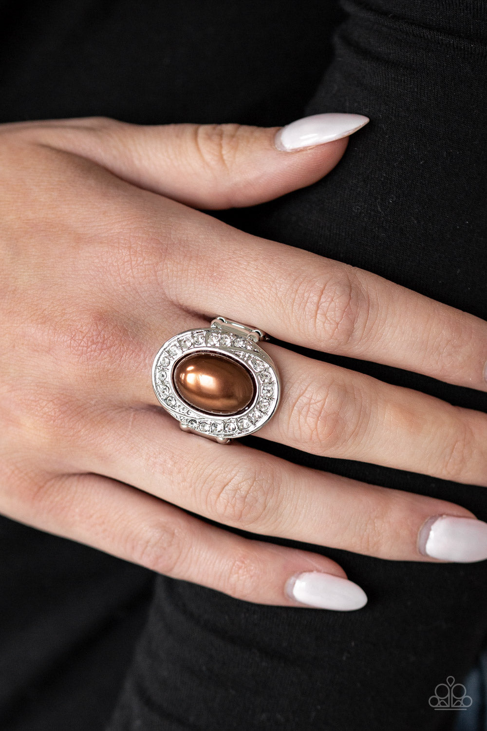 The ROYALE Treatment - Brown Ring (TRAY)