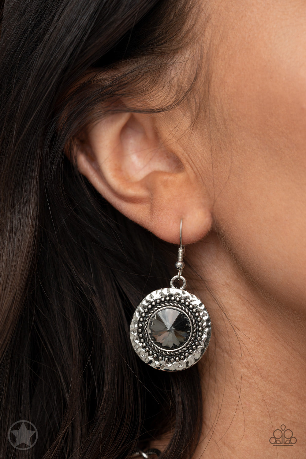 Global Glamour - Silver Blockbuster Necklace