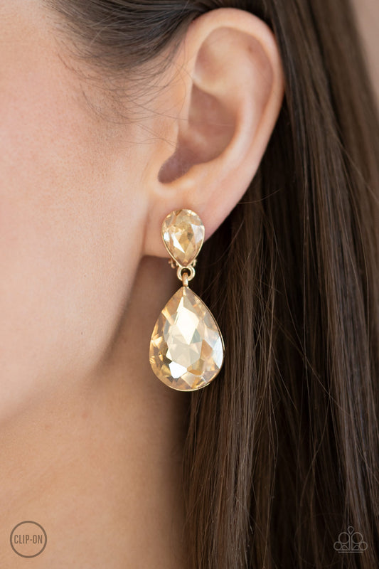 Aim For The MEGASTARS - Gold Clip On Earring