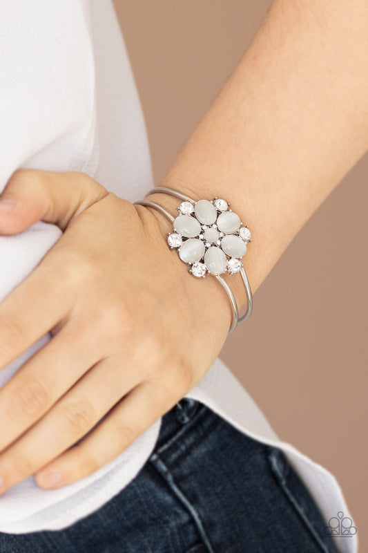 Garden Extravagance - White Bracelet