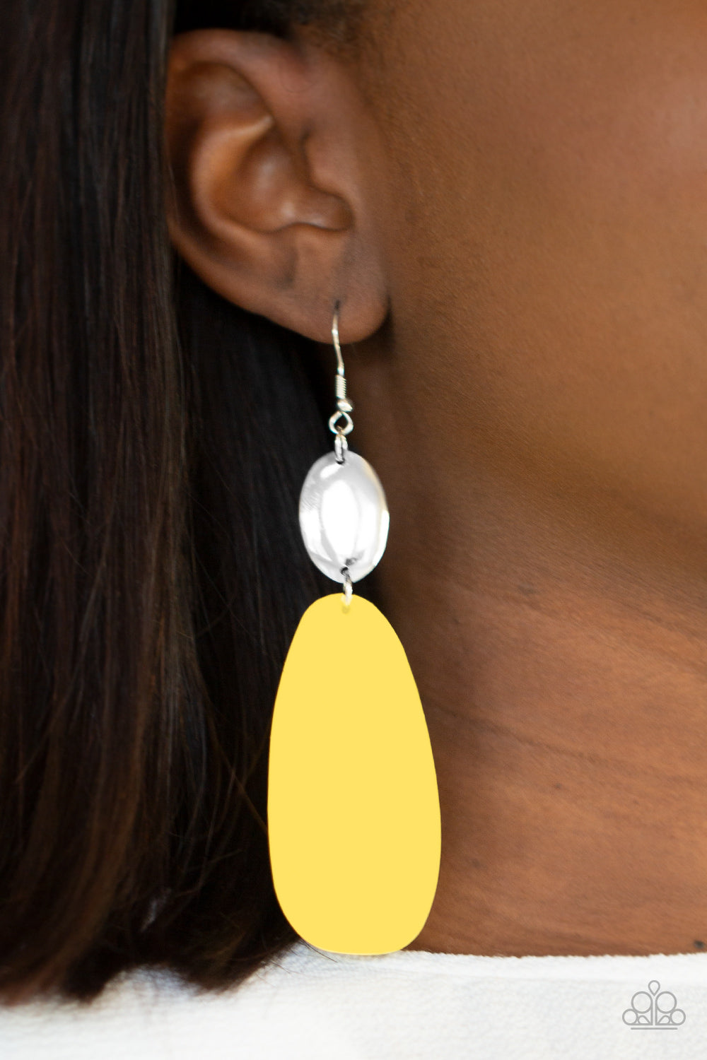Vivaciously Vogue - Yellow Earring