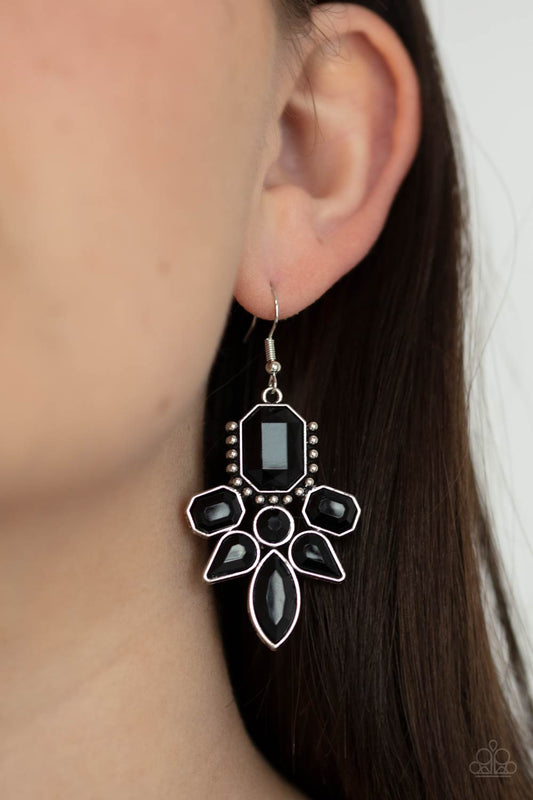 Vacay Vixen - Black Earring