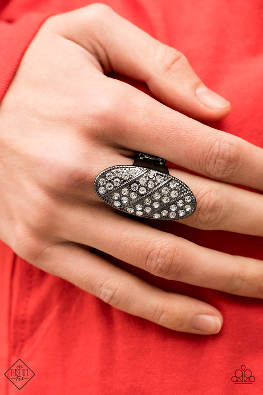 Galactic Glitz - Black Ring 0154
