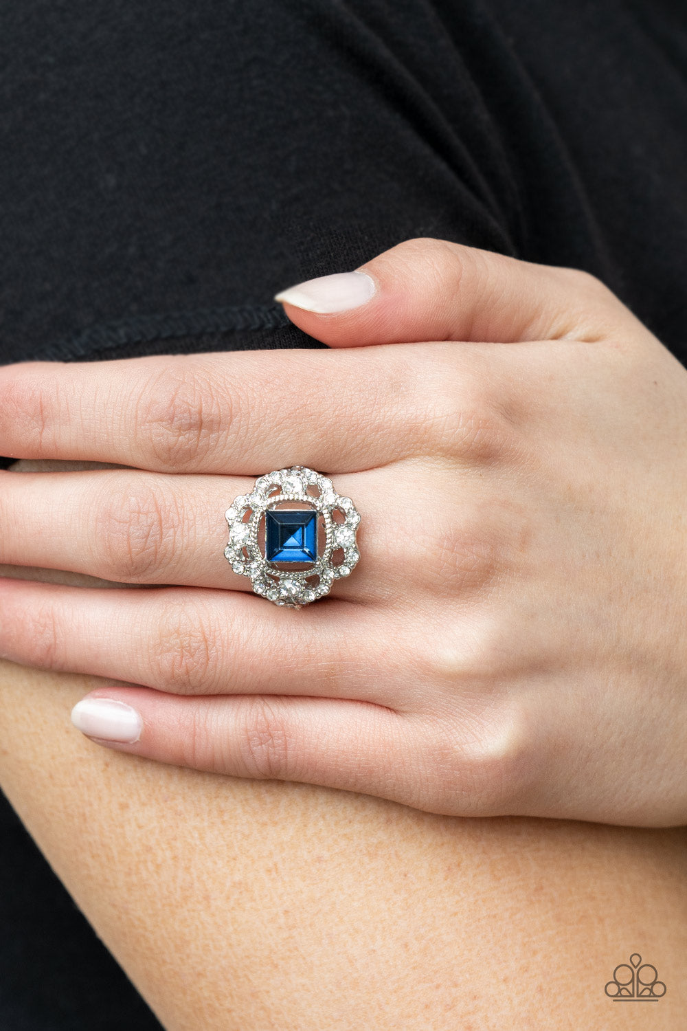 Candid Charisma - Blue Ring 0049