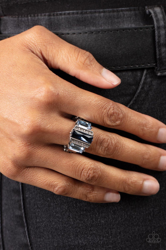A GLITZY Verdict - Blue Ring 0055