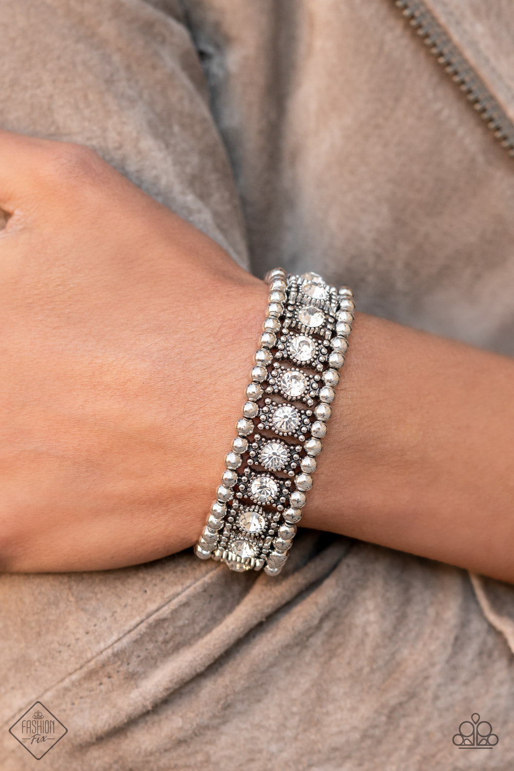 Ritzy Reboot - White Bracelet (LOP)