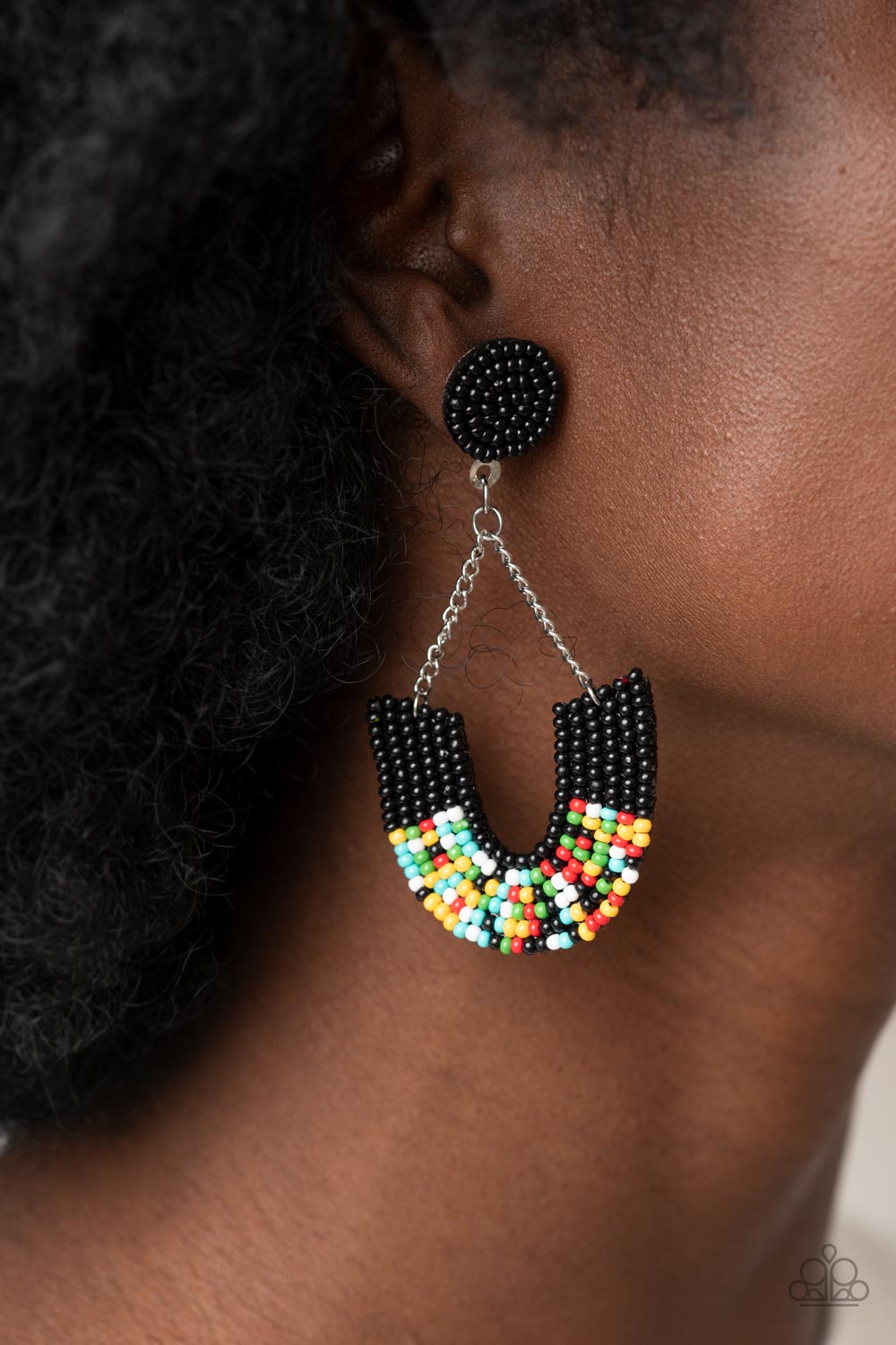 Make it RAINBOW - Black Seed Bead Earring