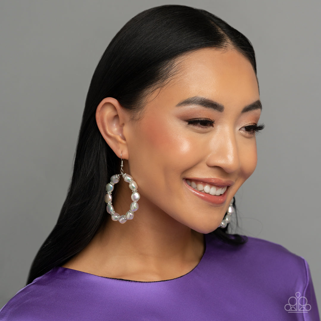 The PEARL Next Door - White Earring