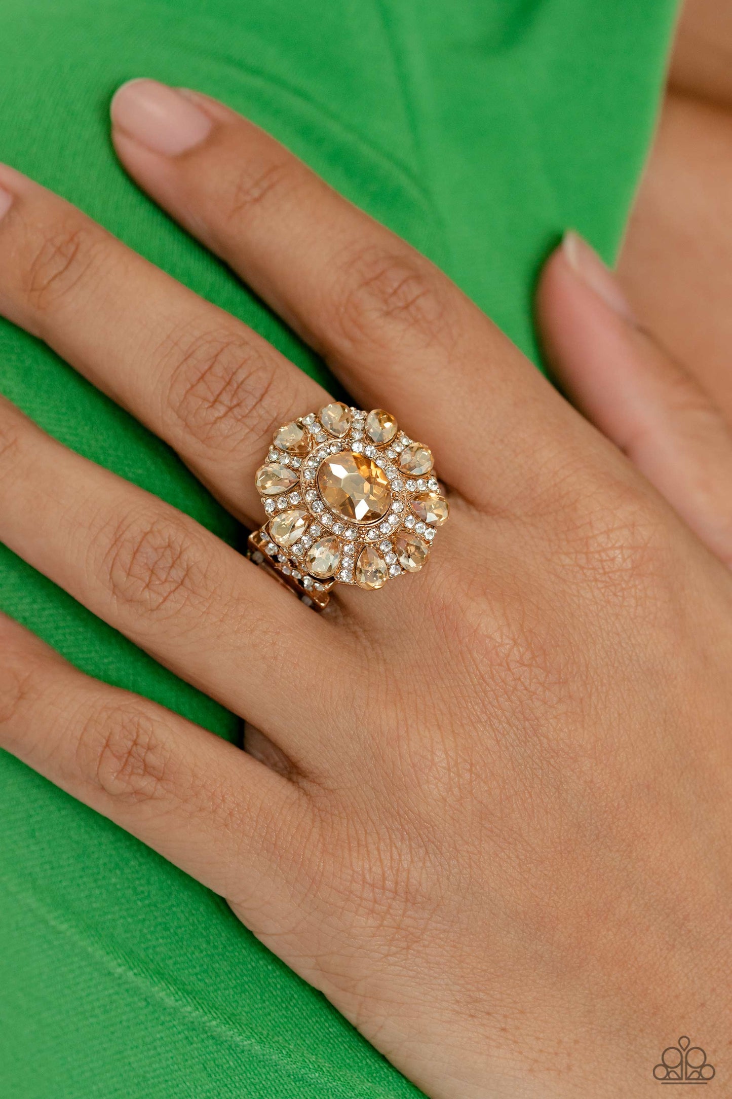 GLIMMER and Spice - Gold Ring 0178 (LOP)