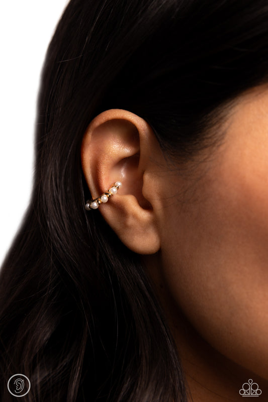 Bubbly Basic - Gold Ear Cuff Earring